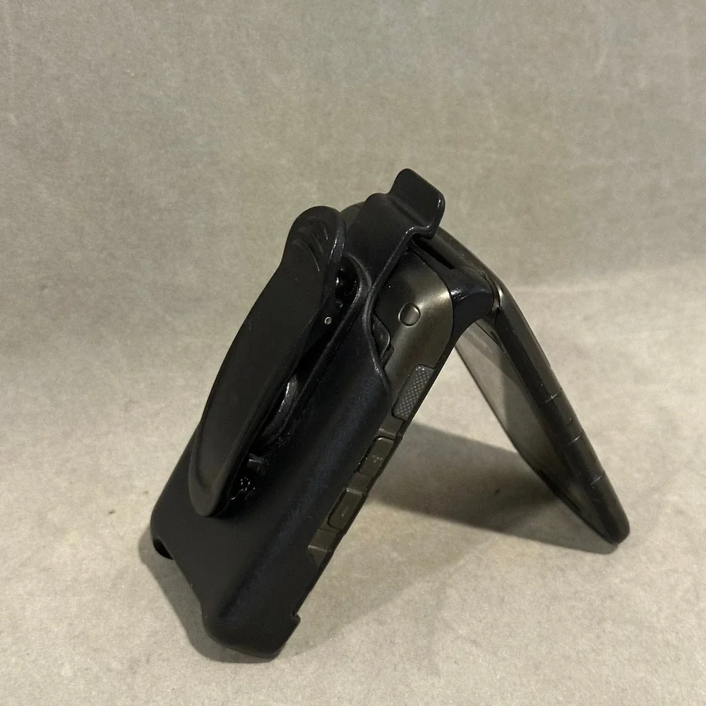 Samsung Rugby SGH-A837 AT&T‎ Rugged Flip Phone Black with Belt Clip Holster